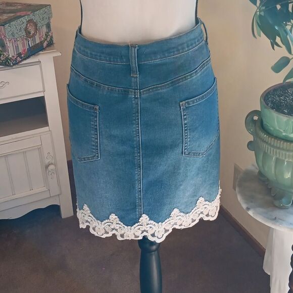 Venus Embellished  Denim Skirt. - Picture 8 of 12